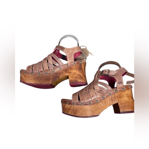 Bed Stu Rhonda Leather Platform Clog Sandals - Picture 6 of 8